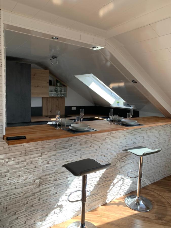 2 Zimmer Ferienwohnung Obersulm Экстерьер фото
